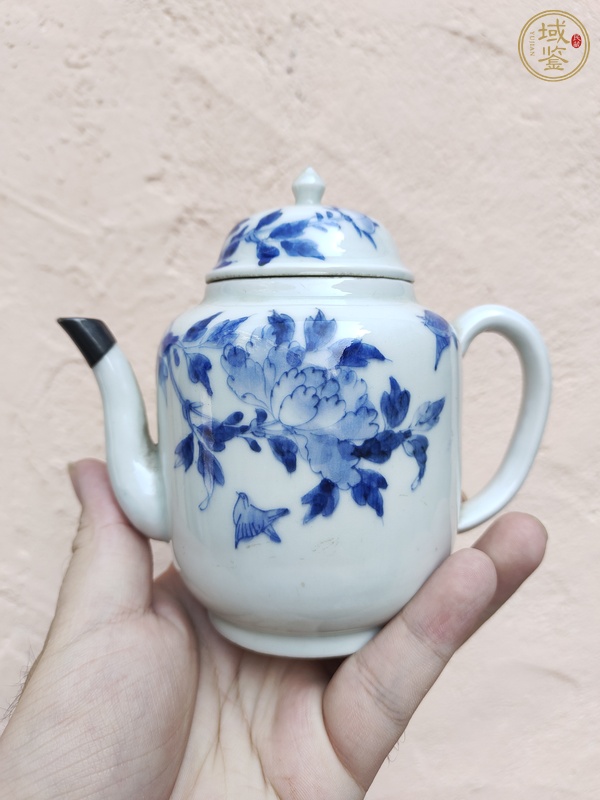 古玩陶瓷青花花鳥紋茶壺真品鑒賞圖