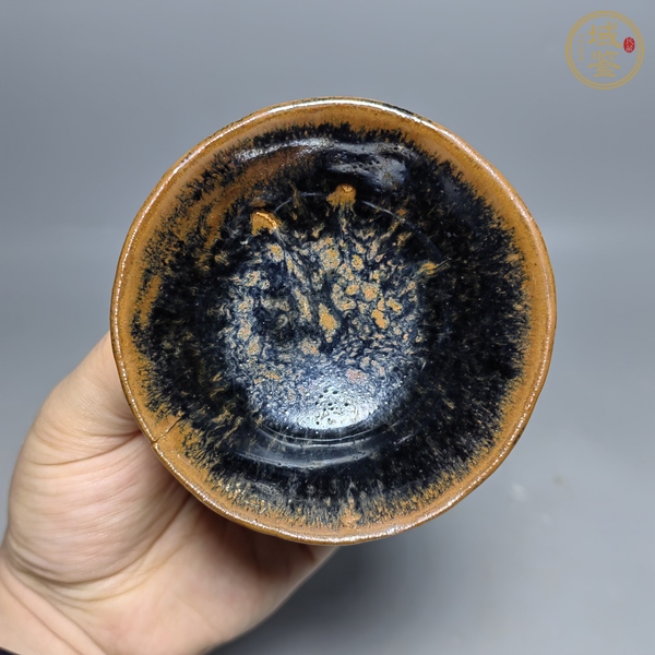 古玩陶瓷磁州窯窯變黑釉茶碗真品鑒賞圖