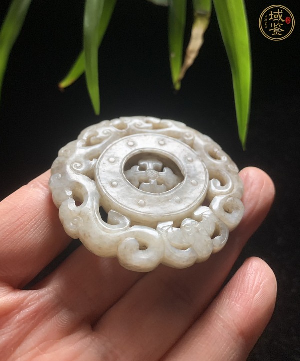 古玩玉器和田玉雕“轉(zhuǎn)芯佩”真品鑒賞圖