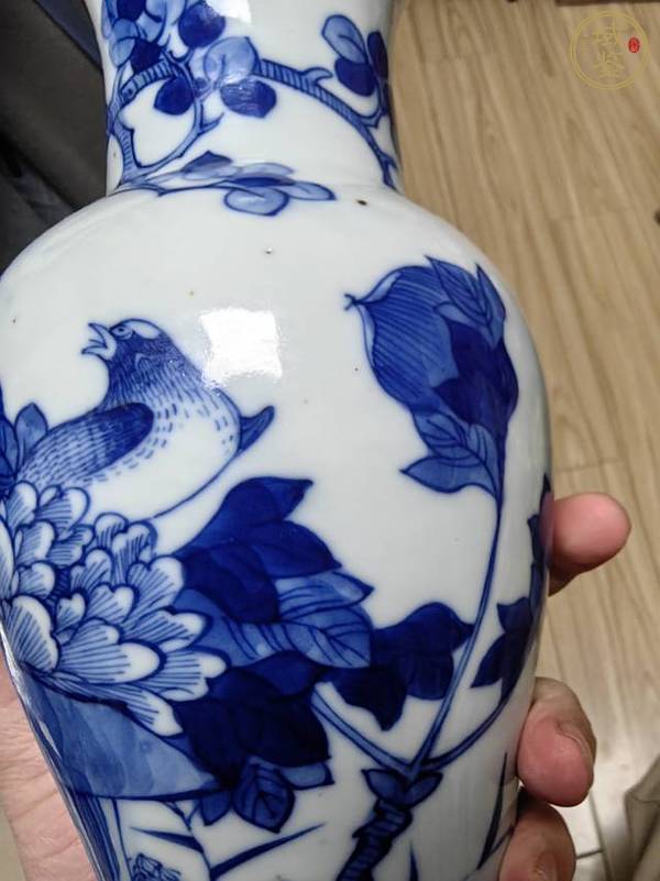 古玩陶瓷青花花鳥紋觀音瓶真品鑒賞圖