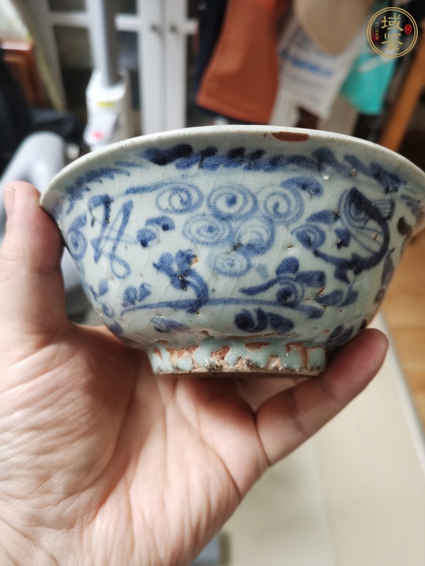 古玩陶瓷青花魚藻紋茶碗真品鑒賞圖