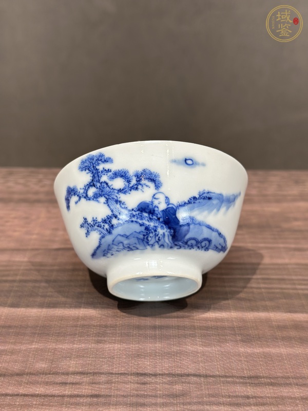 古玩陶瓷青花山水人物紋茶碗真品鑒賞圖