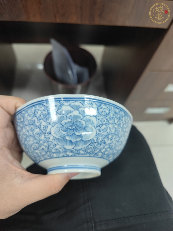 古玩陶瓷青花蓋碗真品鑒賞圖