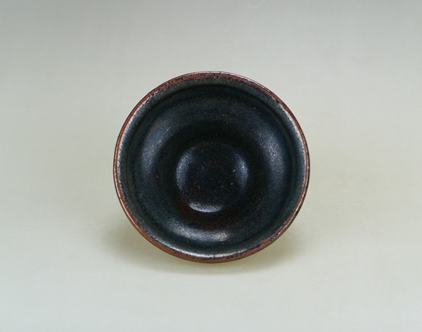 古玩陶瓷宋代.建窯系黑釉斗笠茶盞（經(jīng)典茶器）拍賣，當(dāng)前價格1600元
