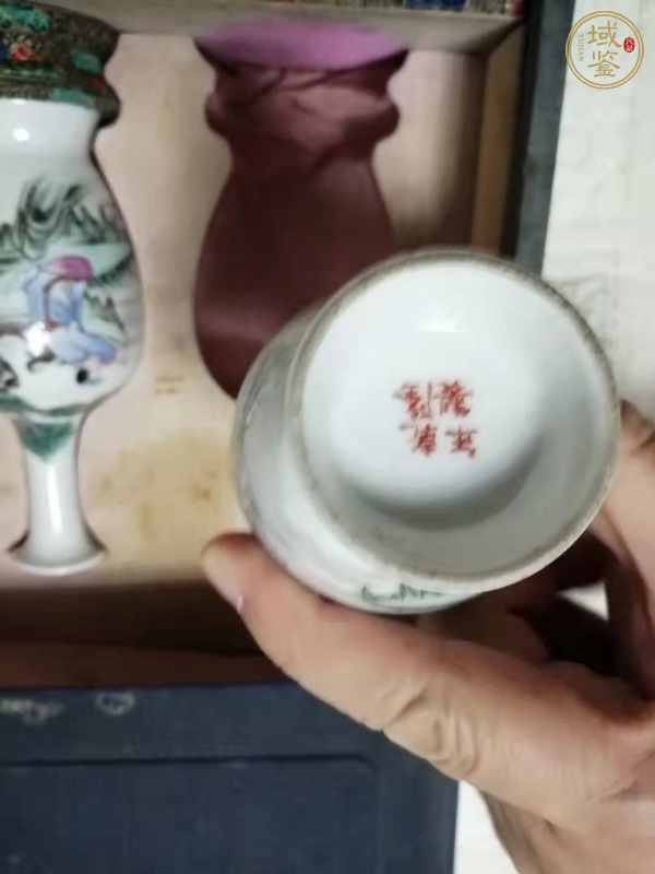 古玩陶瓷粉彩瓶真品鑒賞圖