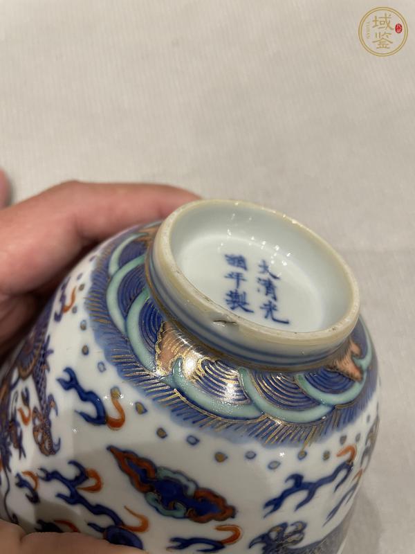 古玩陶瓷青花加彩描金蓋杯真品鑒賞圖