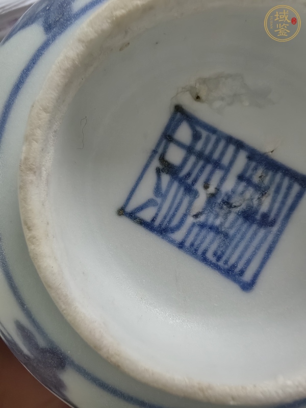 古玩陶瓷青花花卉紋碗真品鑒賞圖