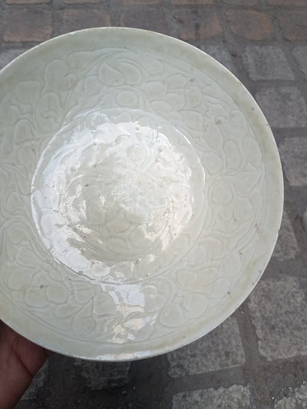 古玩陶瓷北宋湖田窯青白釉刻花盤拍賣,當前價格48000元