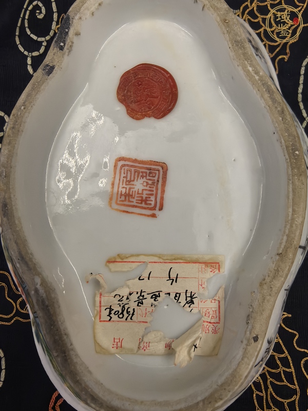 古玩陶瓷粉彩博古圖貢碗真品鑒賞圖