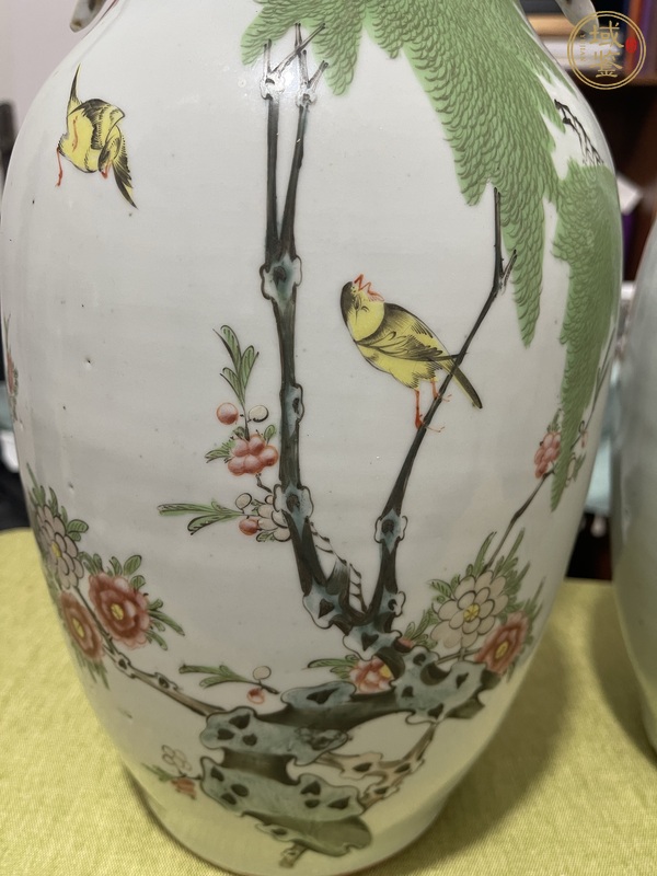 古玩陶瓷花鳥紋瓶真品鑒賞圖