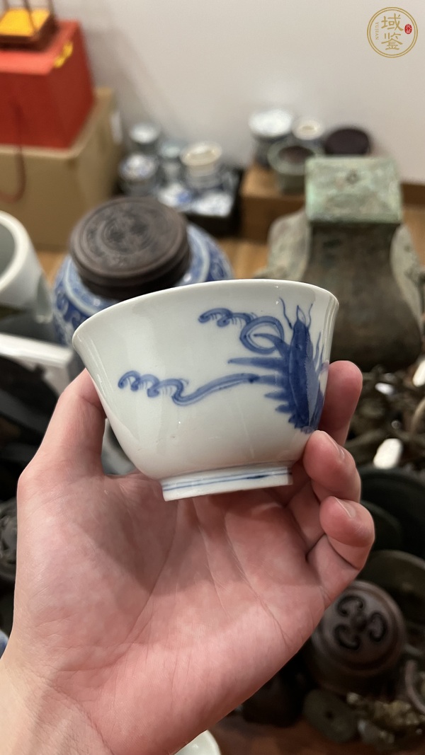 古玩陶瓷青花杯真品鑒賞圖