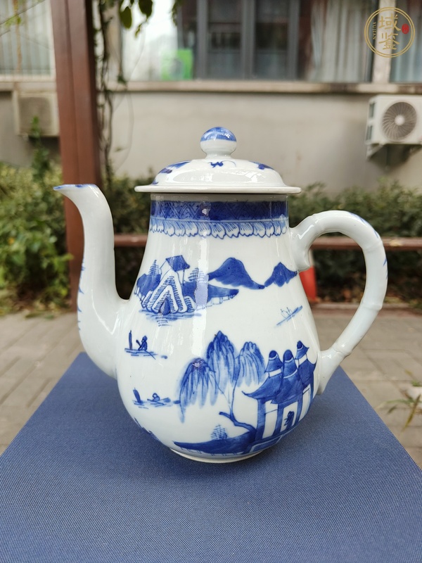 古玩陶瓷青花山水壺真品鑒賞圖