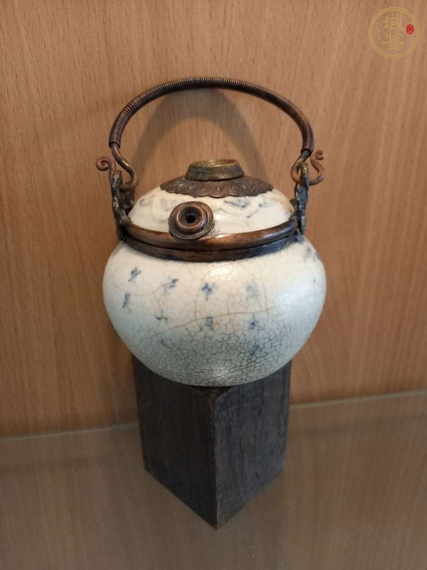 古玩哥釉青花器真品鑒賞圖