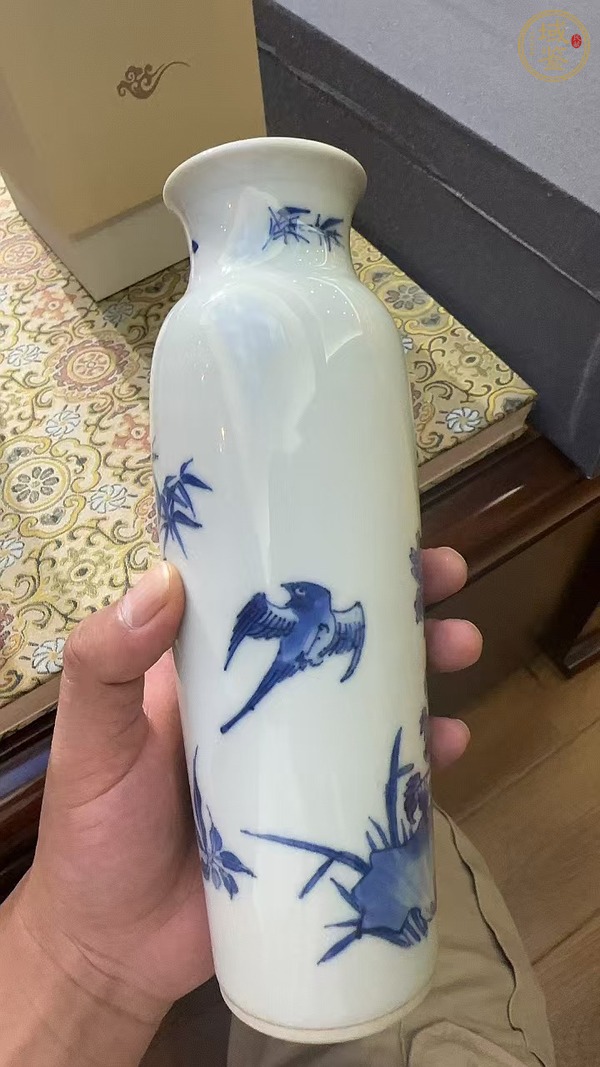 古玩陶瓷青花花鳥紋筒瓶真品鑒賞圖