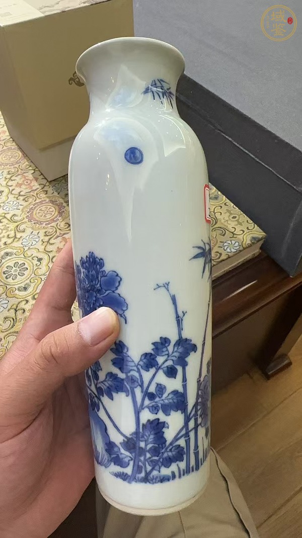 古玩陶瓷青花花鳥紋筒瓶真品鑒賞圖