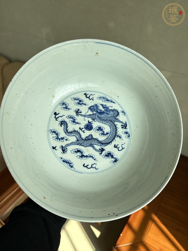 古玩陶瓷龍紋青花碗真品鑒賞圖