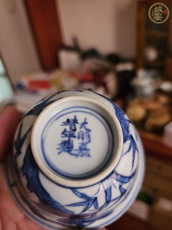 古玩陶瓷青花歲寒三友紋茶碗真品鑒賞圖