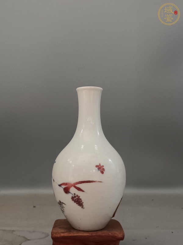 古玩陶瓷青花釉上彩花鳥花卉紋天球瓶真品鑒賞圖