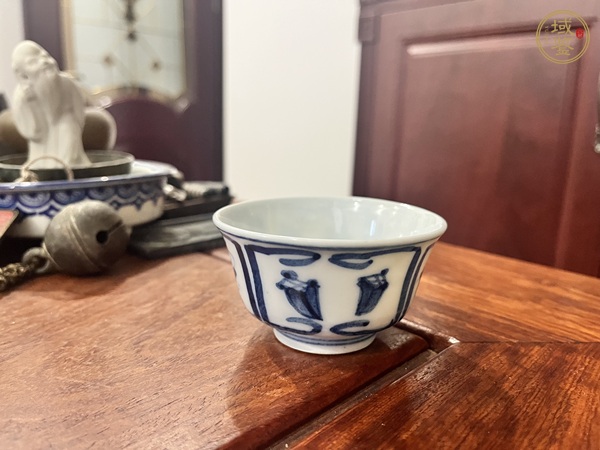 古玩陶瓷青花杯真品鑒賞圖