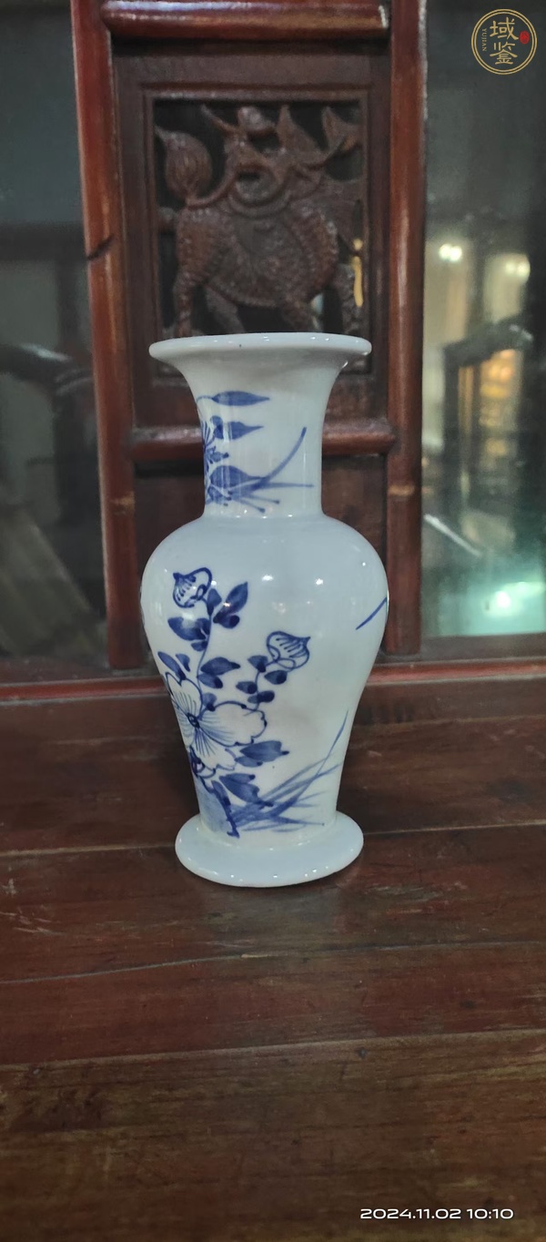 古玩陶瓷清中期青花瓶真品鑒賞圖