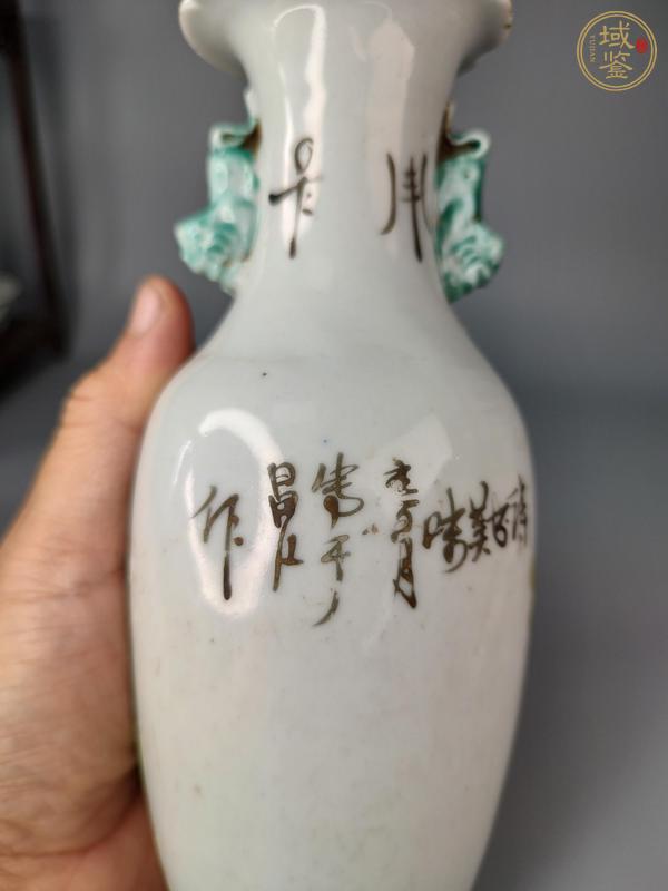 古玩陶瓷晚清淺降彩瓶真品鑒賞圖