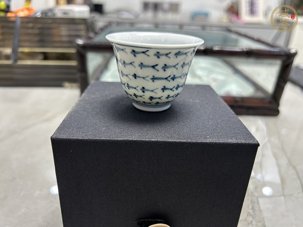 古玩陶瓷青花杯真品鑒賞圖