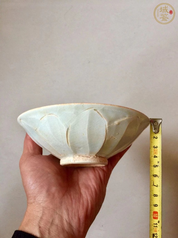 古玩陶瓷湖田窯仰蓮紋茶盞真品鑒賞圖