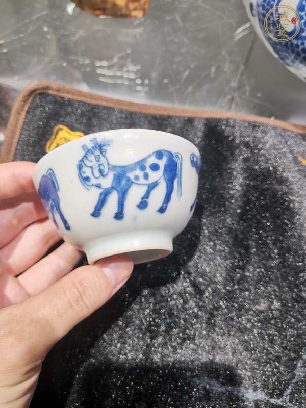 古玩陶瓷青花杯真品鑒賞圖