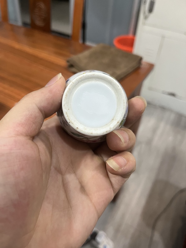 古玩陶瓷粉彩花卉紋蓋罐拍賣,當前價格600元