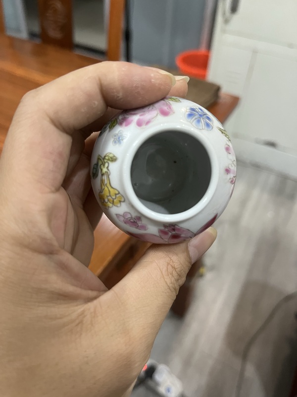 古玩陶瓷粉彩花卉紋蓋罐拍賣,當前價格600元