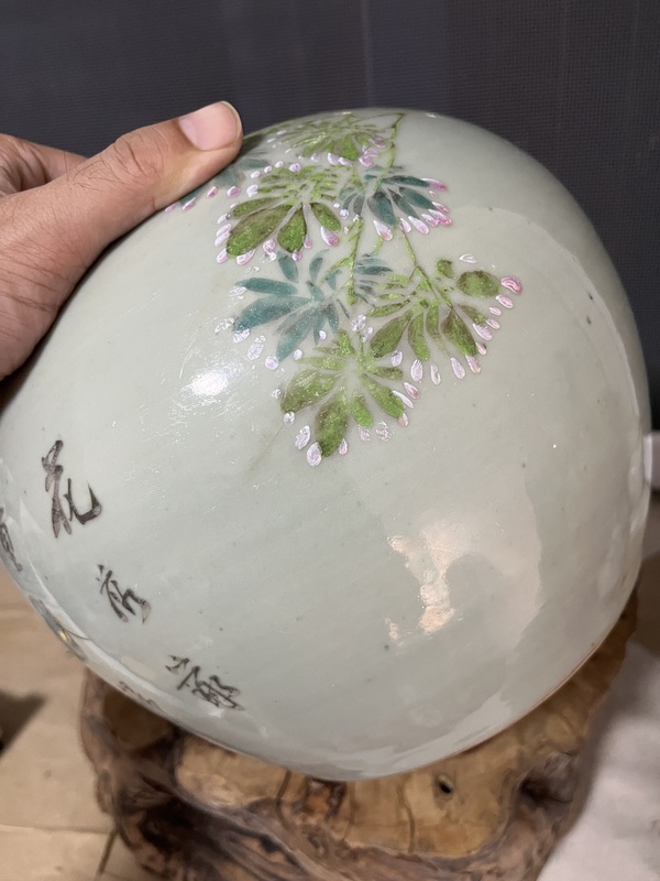 古玩陶瓷（保真卡）御窯廠名家淺絳彩花鳥紋西瓜罐拍賣，當(dāng)前價(jià)格1588元