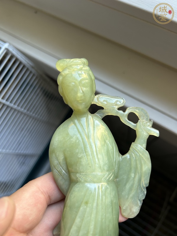 古玩玉器仕女真品鑒賞圖