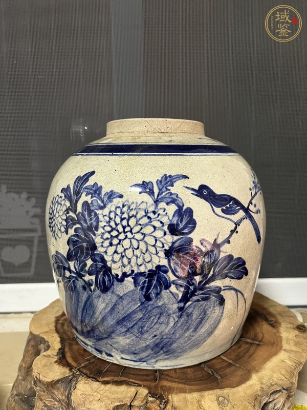 古玩花鳥(niǎo)紋青花罐真品鑒賞圖