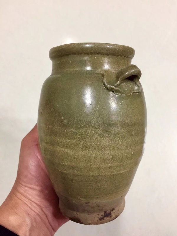 古玩陶瓷宣州窯雙耳唇口瓶拍賣,當前價格2600元