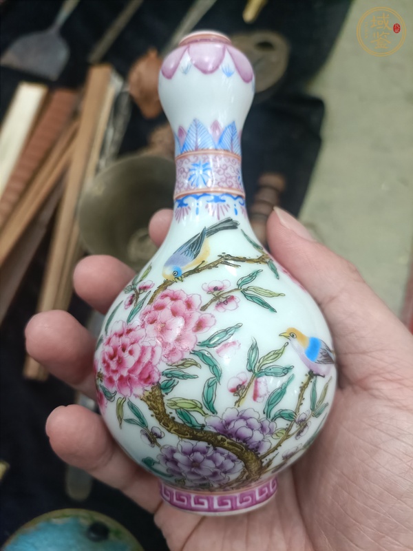 古玩陶瓷花鳥(niǎo)紋蒜頭瓶真品鑒賞圖