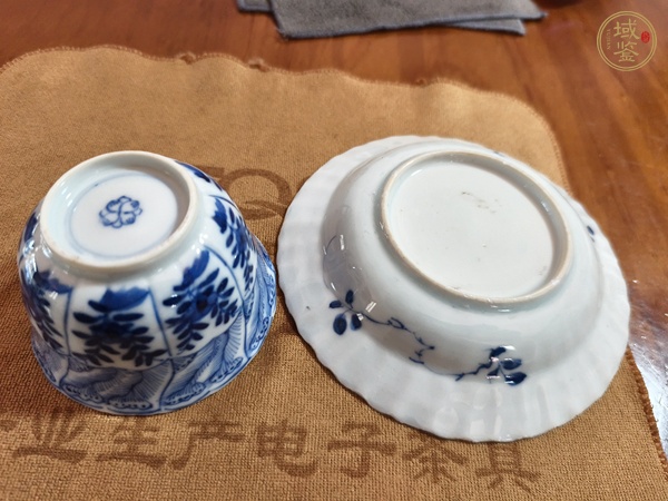 古玩陶瓷清代青花花鳥紋杯碟真品鑒賞圖