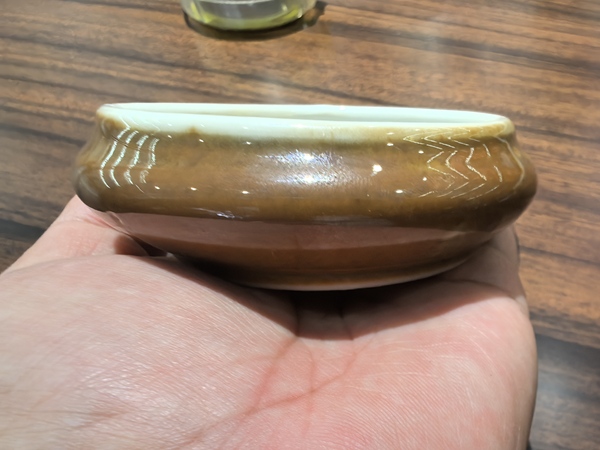 古玩陶瓷外紫金釉內彩繪花卉紋鏜鑼洗拍賣,當前價格2900元