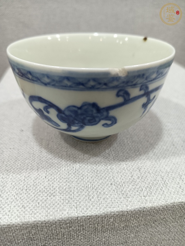 古玩陶瓷青花杯真品鑒賞圖