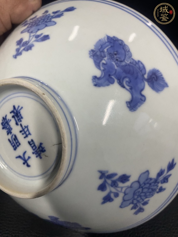 古玩陶瓷青花獅子花紋碗真品鑒賞圖