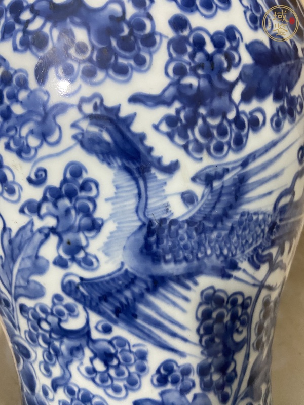 古玩陶瓷鳳穿牡丹紋青花將軍罐真品鑒賞圖