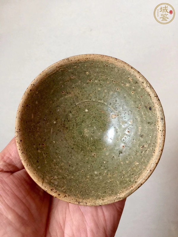 古玩陶瓷越窯系青瓷茶盞真品鑒賞圖