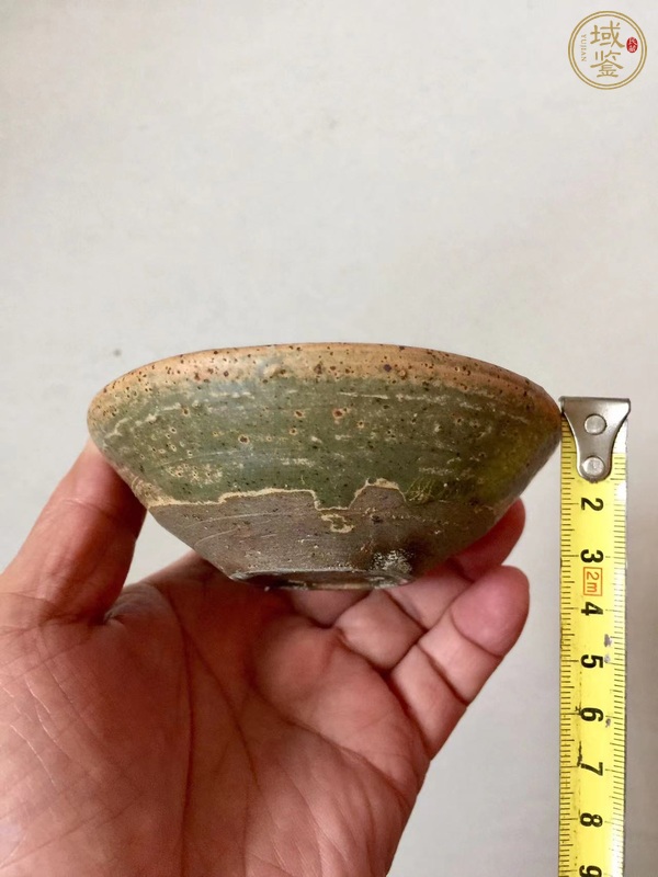 古玩陶瓷越窯系青瓷茶盞真品鑒賞圖