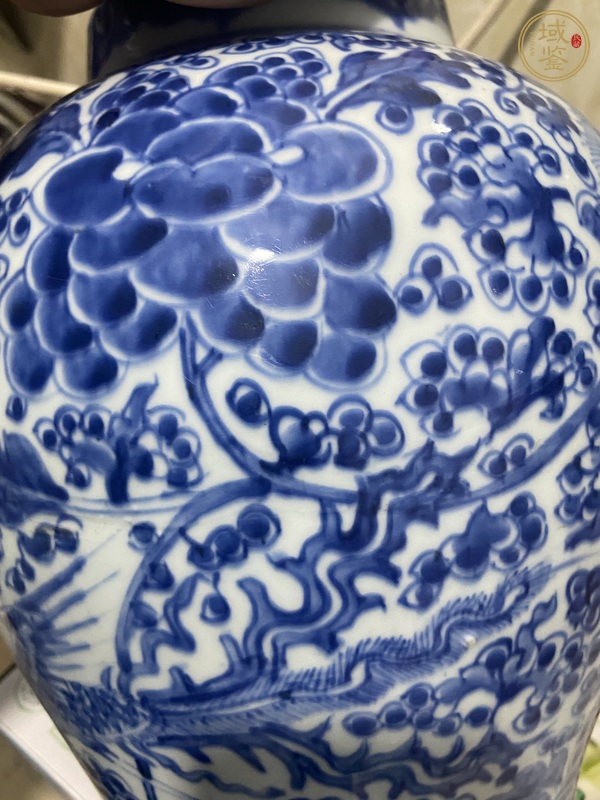 古玩陶瓷鳳穿牡丹紋青花將軍罐真品鑒賞圖