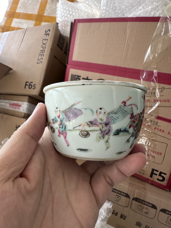 古玩陶瓷粉彩麒麟送子刨花缸拍賣,當前價格1500元