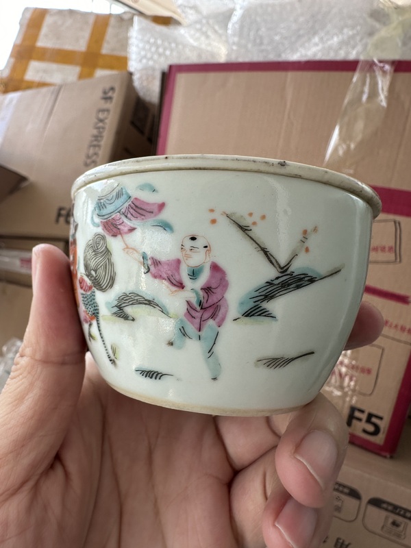 古玩陶瓷粉彩麒麟送子刨花缸拍賣,當前價格1500元