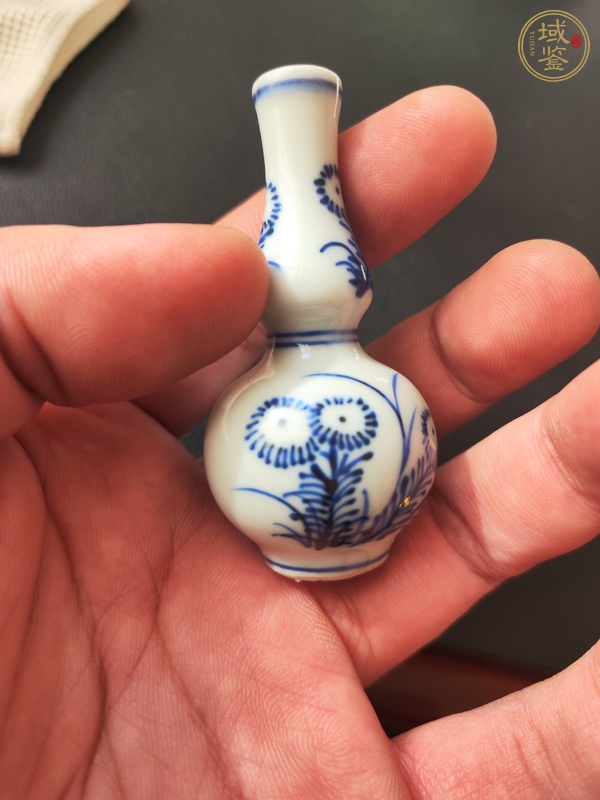 古玩陶瓷清康熙 青花花草紋葫蘆瓶真品鑒賞圖