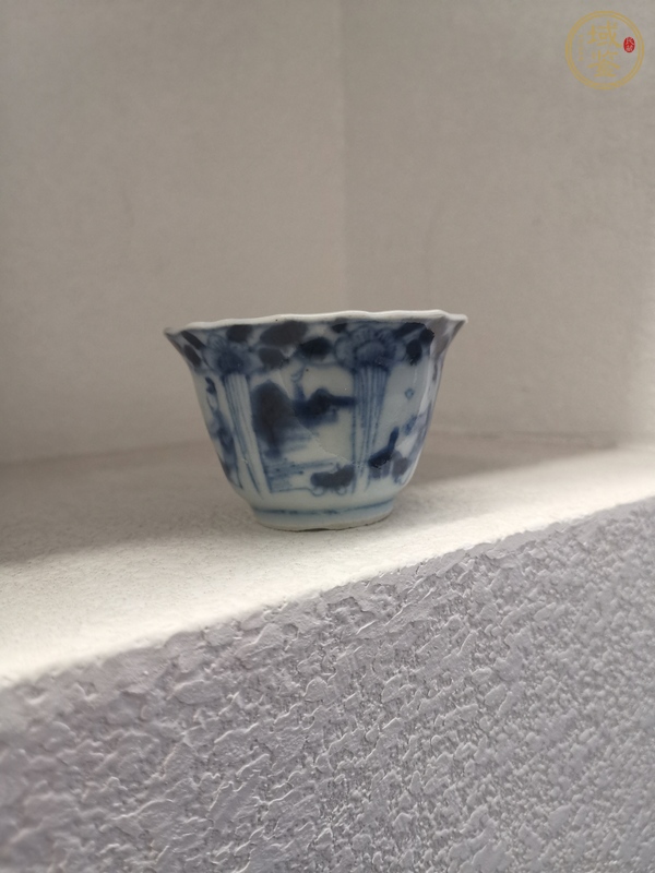 古玩陶瓷康熙青花杯真品鑒賞圖