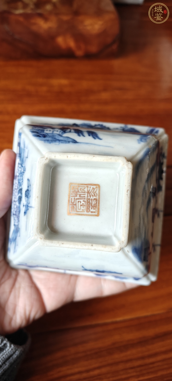 古玩陶瓷青花風(fēng)景紋方杯真品鑒賞圖