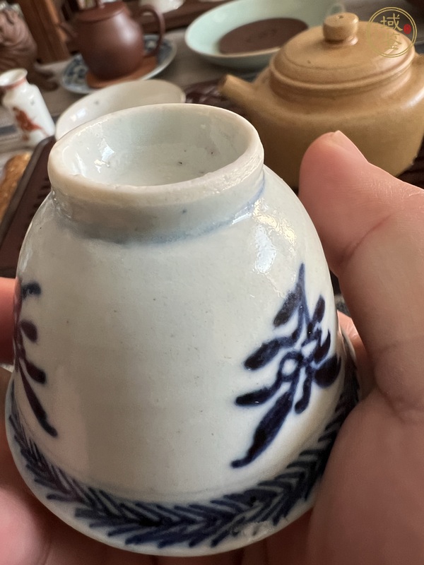 古玩陶瓷青花花卉紋杯真品鑒賞圖