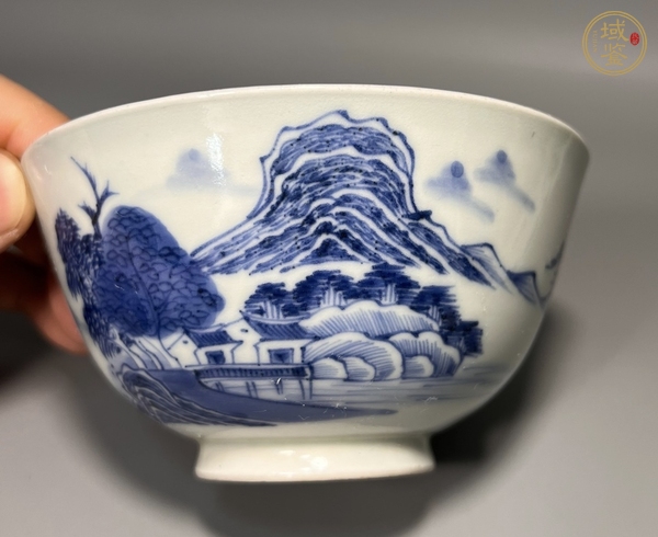 古玩陶瓷青花蓋碗真品鑒賞圖